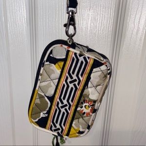 vera bradley tech case dogwood